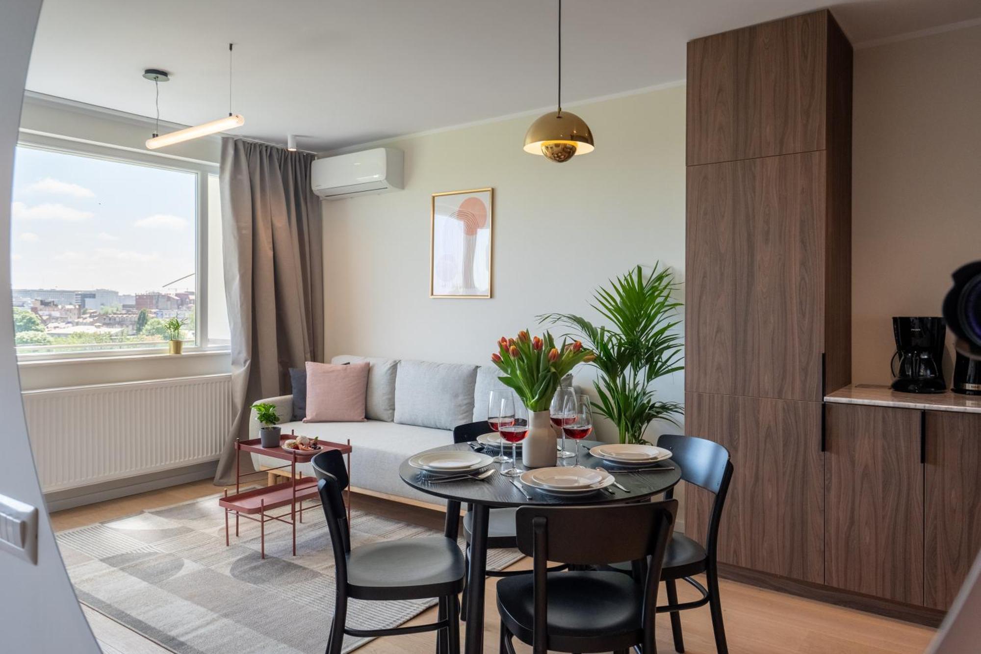 Luxury With Amazing Terrace Bucharest
